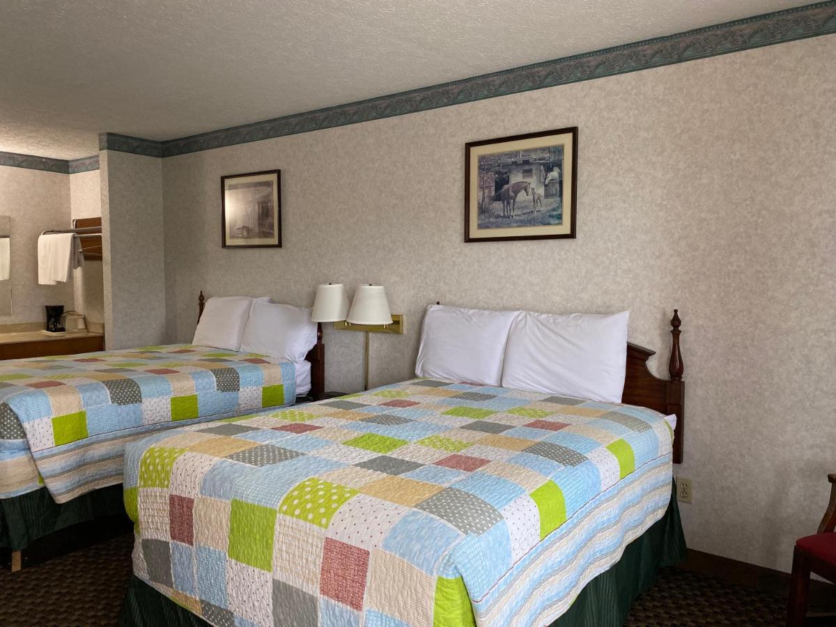 Americas Inn Бардстаун Экстерьер фото