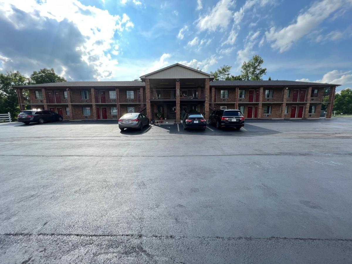 Americas Inn Бардстаун Экстерьер фото