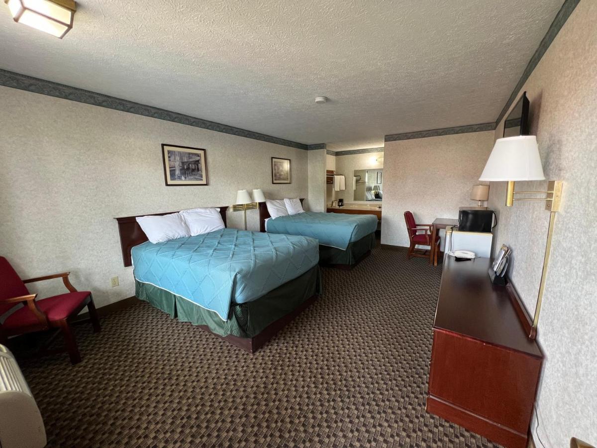 Americas Inn Бардстаун Экстерьер фото