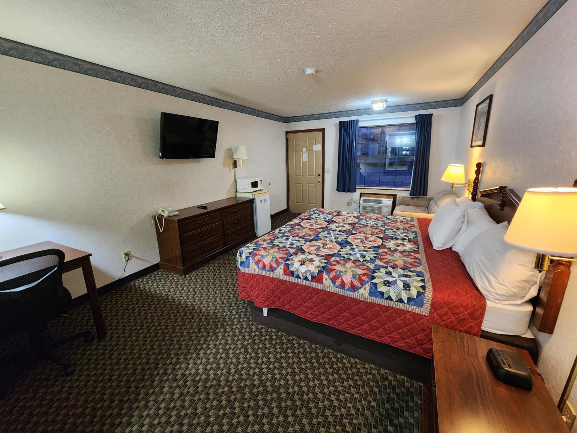 Americas Inn Бардстаун Экстерьер фото