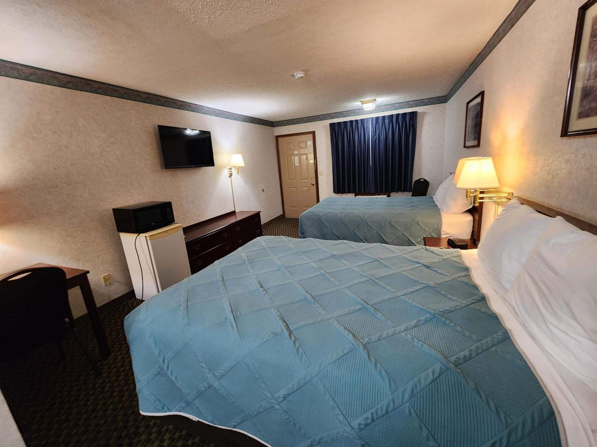 Americas Inn Бардстаун Экстерьер фото